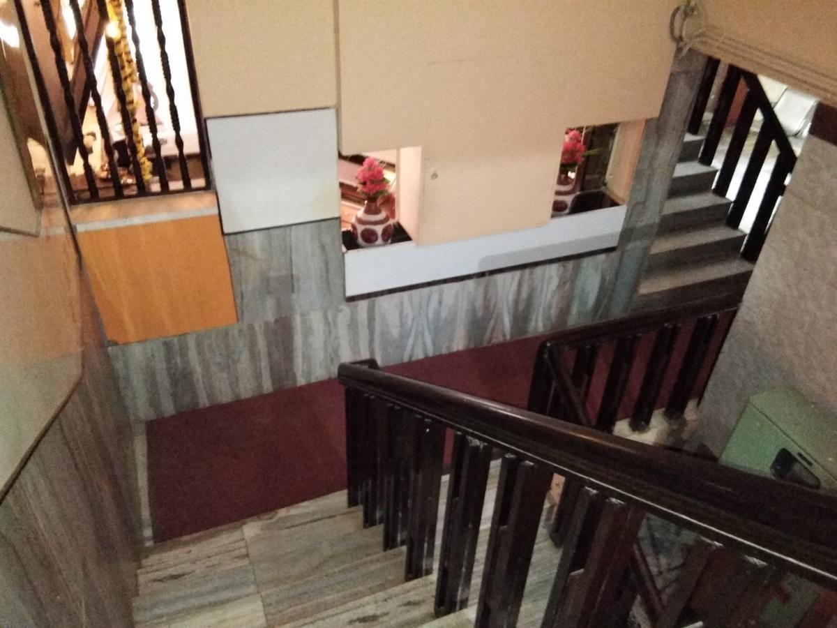 Hotel Sanman Lodge シモガ エクステリア 写真